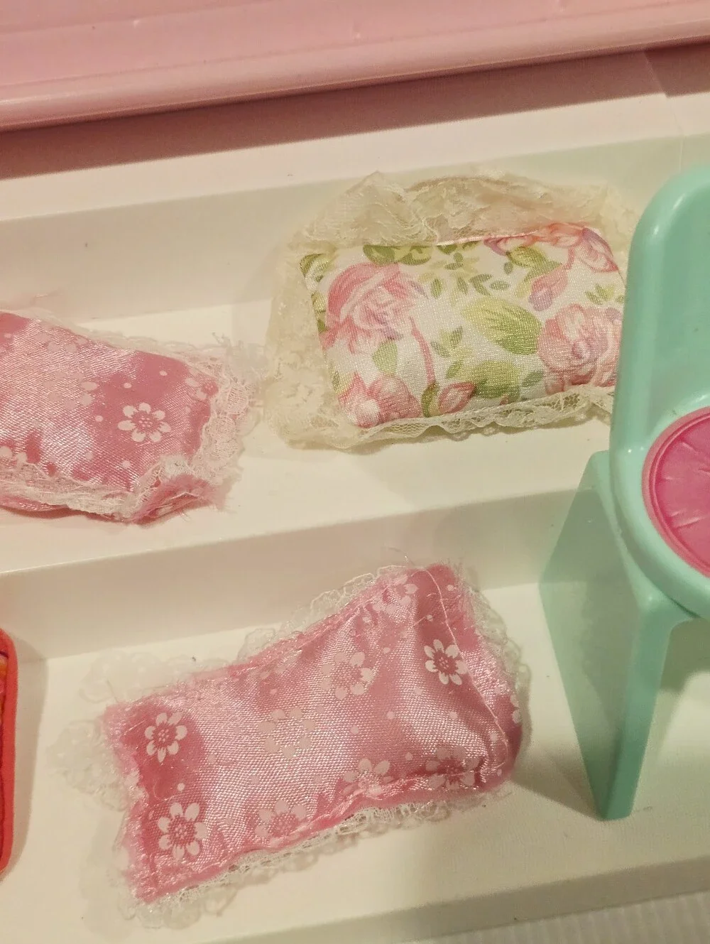 Vintage Barbie Doll Sweet Home Mixed Furniture Set